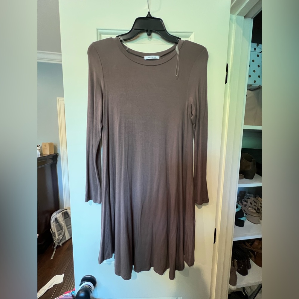 Thin Dress, brownish/grey